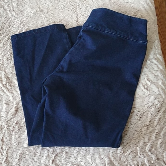 Style & Co Cropped Pants - Picture 10 of 11